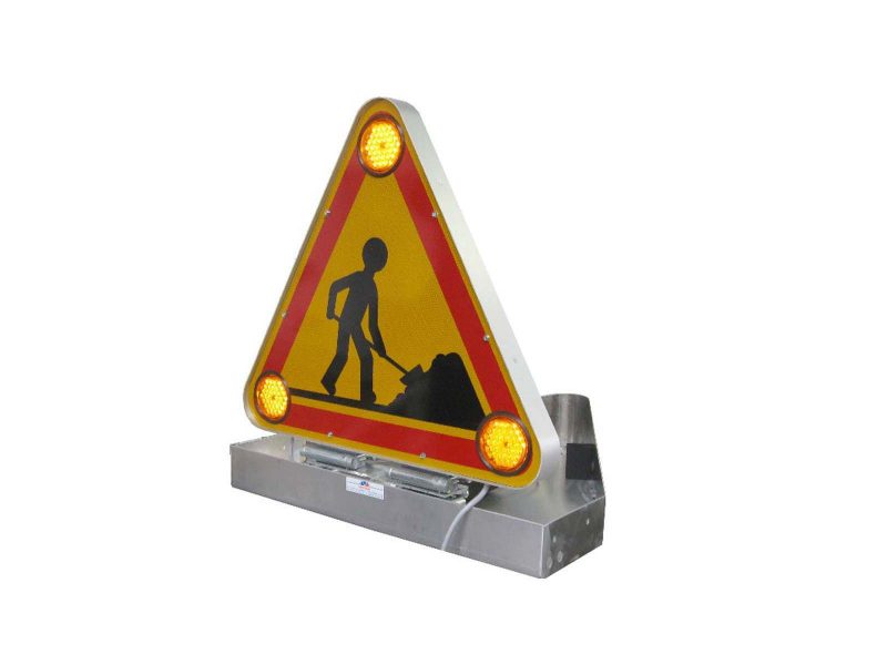 Triangle with Electric Raising System