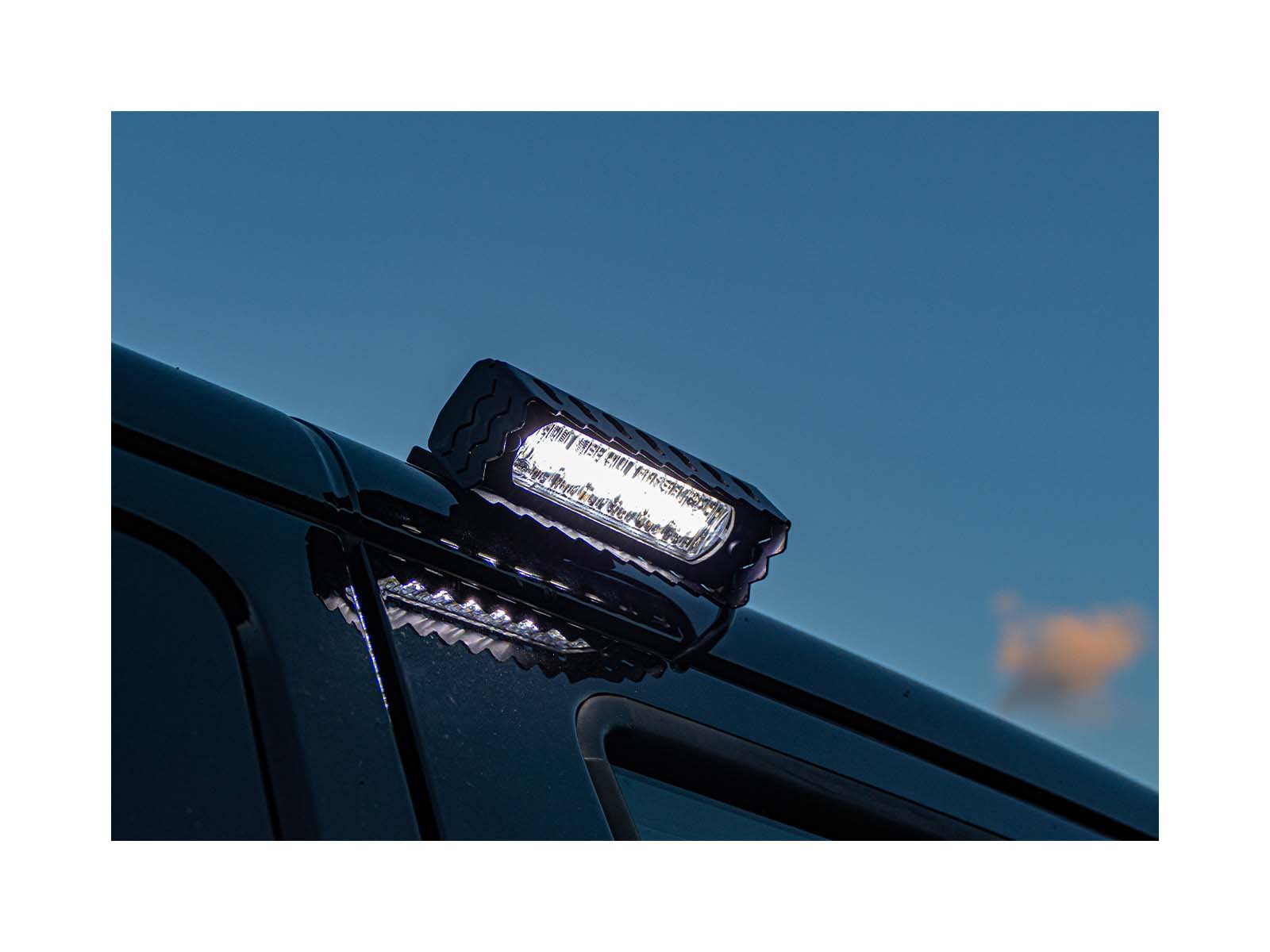 L52 Handhållen söklampa - Bild 2