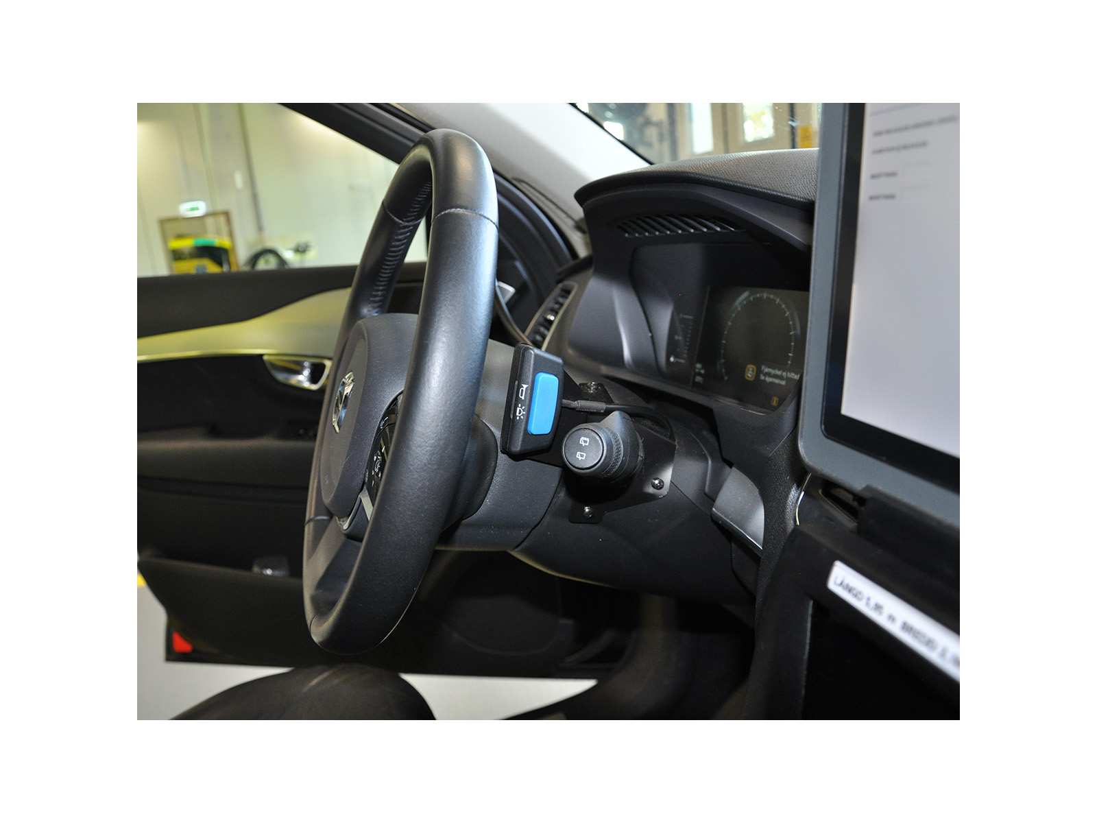 Bouton H1 de commande pour rampe VEGA FX sur volant