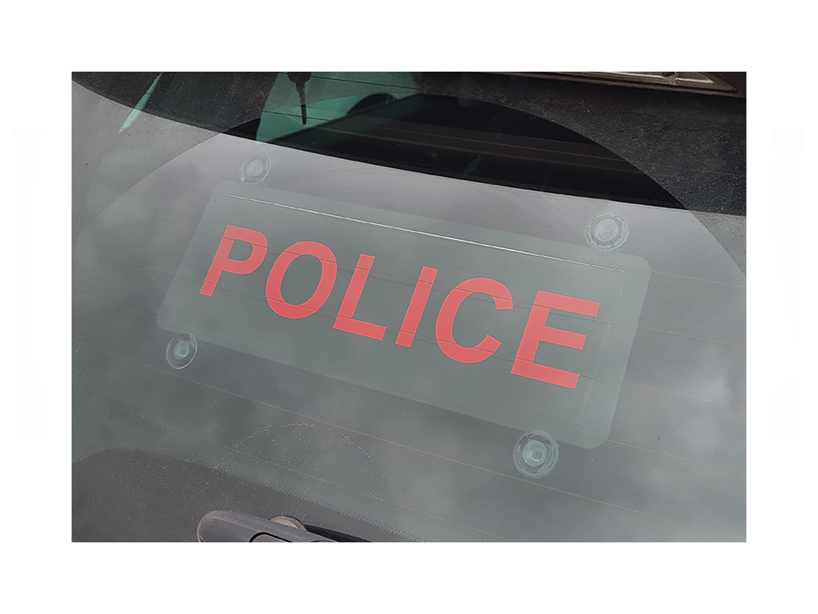 Safe Responder R - Rear LED Sign Police Suction Cups Action Lit